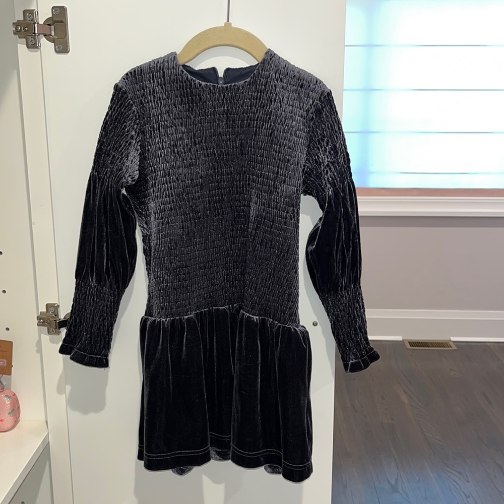 Kipp Girls Dress size 4